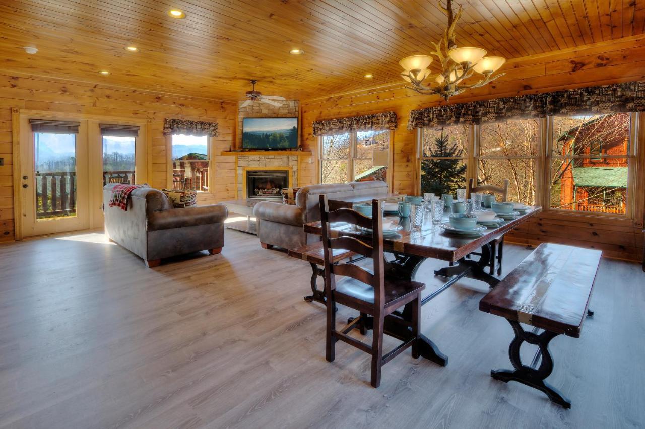 Smoky Mountain Views Villa Gatlinburg Bagian luar foto