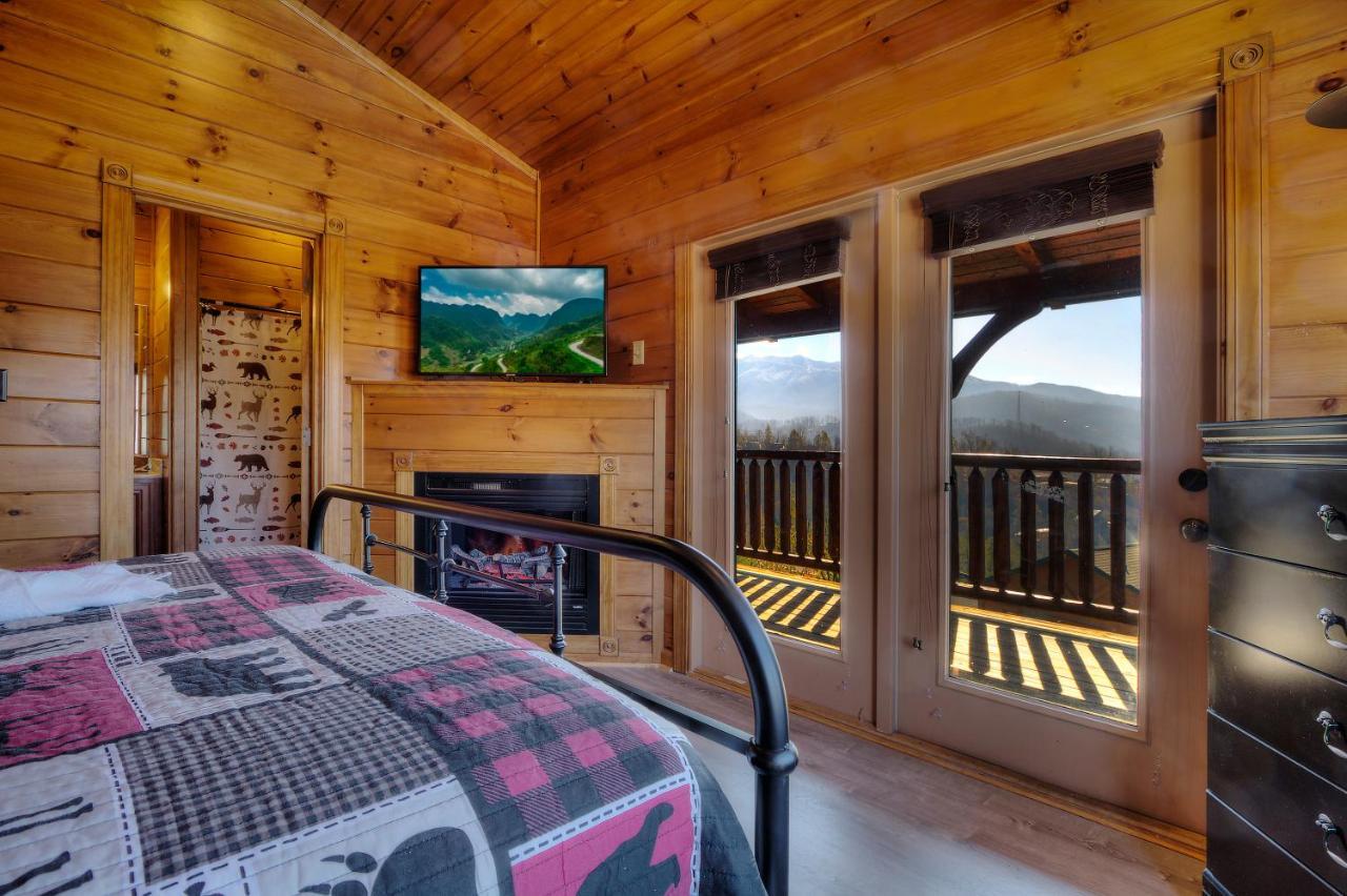 Smoky Mountain Views Villa Gatlinburg Bagian luar foto